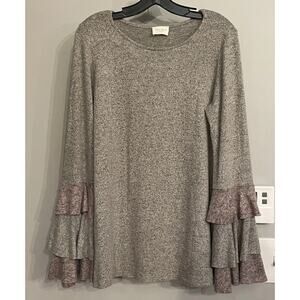 143 Story by Line Up Top Ruffle‎ Sleeve Pullover Womens M Soft Cozy